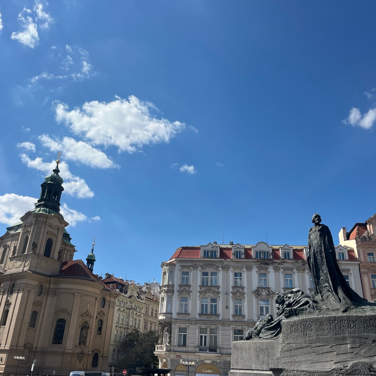 Is Fashion PR in Prague Really Like the Movies? My First Month Behind the&nbsp;Scenes